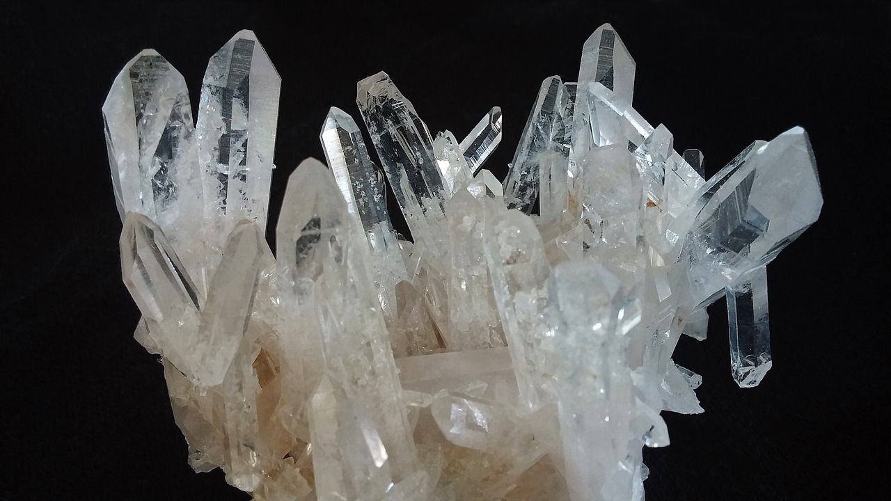 Crystalline Grid Arkansas Quartz crystal