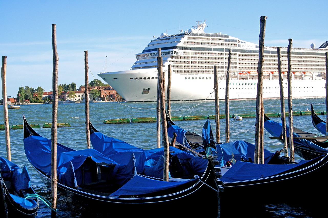Gondolas and cruise ship in Venice - Venice Tourism