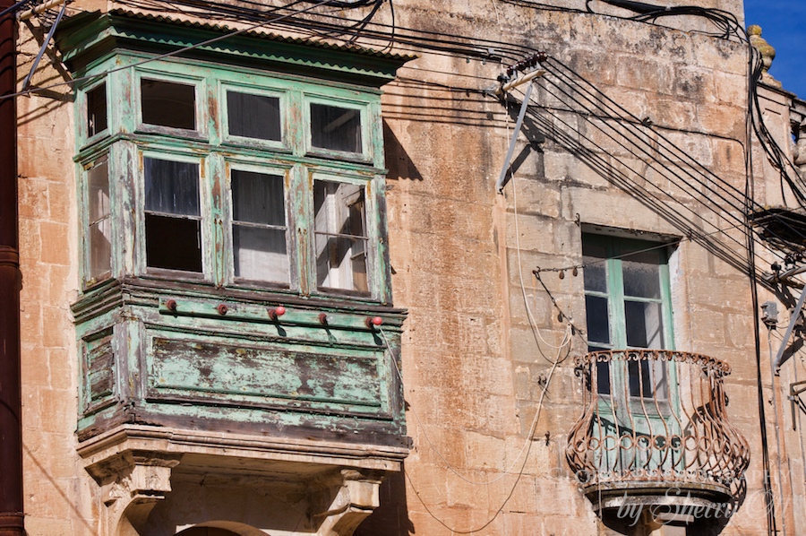 balcony malta