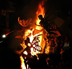 Las Fallas sculpture final moments during La Crema