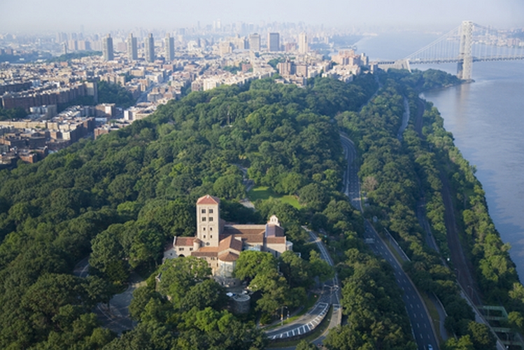 An aerial view of the Cloisters Museum in Fort Tyron Park.