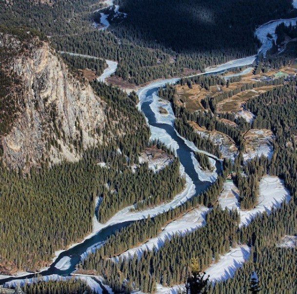 Bow River Valley photo