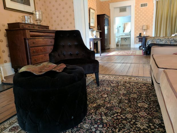 Lost in Time at the Linden Row Inn - Travels of Adam - http://travelsofadam.com/2017/03/linden-row-inn-rva/
