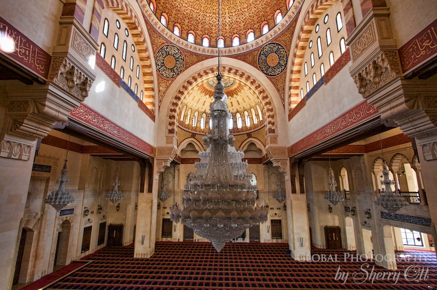 Mohammad al-Amin Mosque Beirut inside