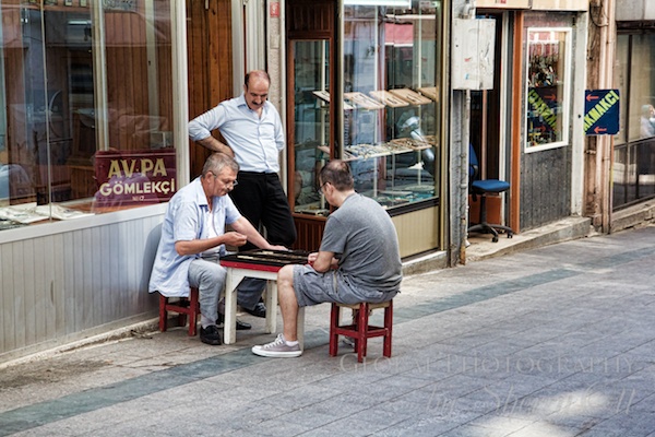 men playing backgammon in galata
