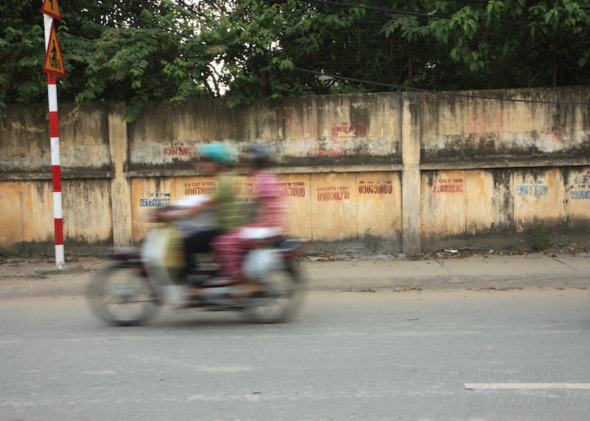 motorbike in motion vietnam