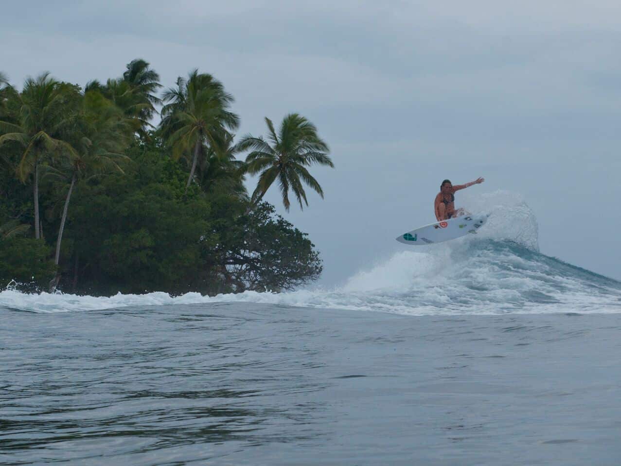 Surfing Papatura Island - Santa Isabel Solomon Islands travel guide